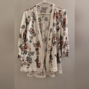 Flower design arm cover